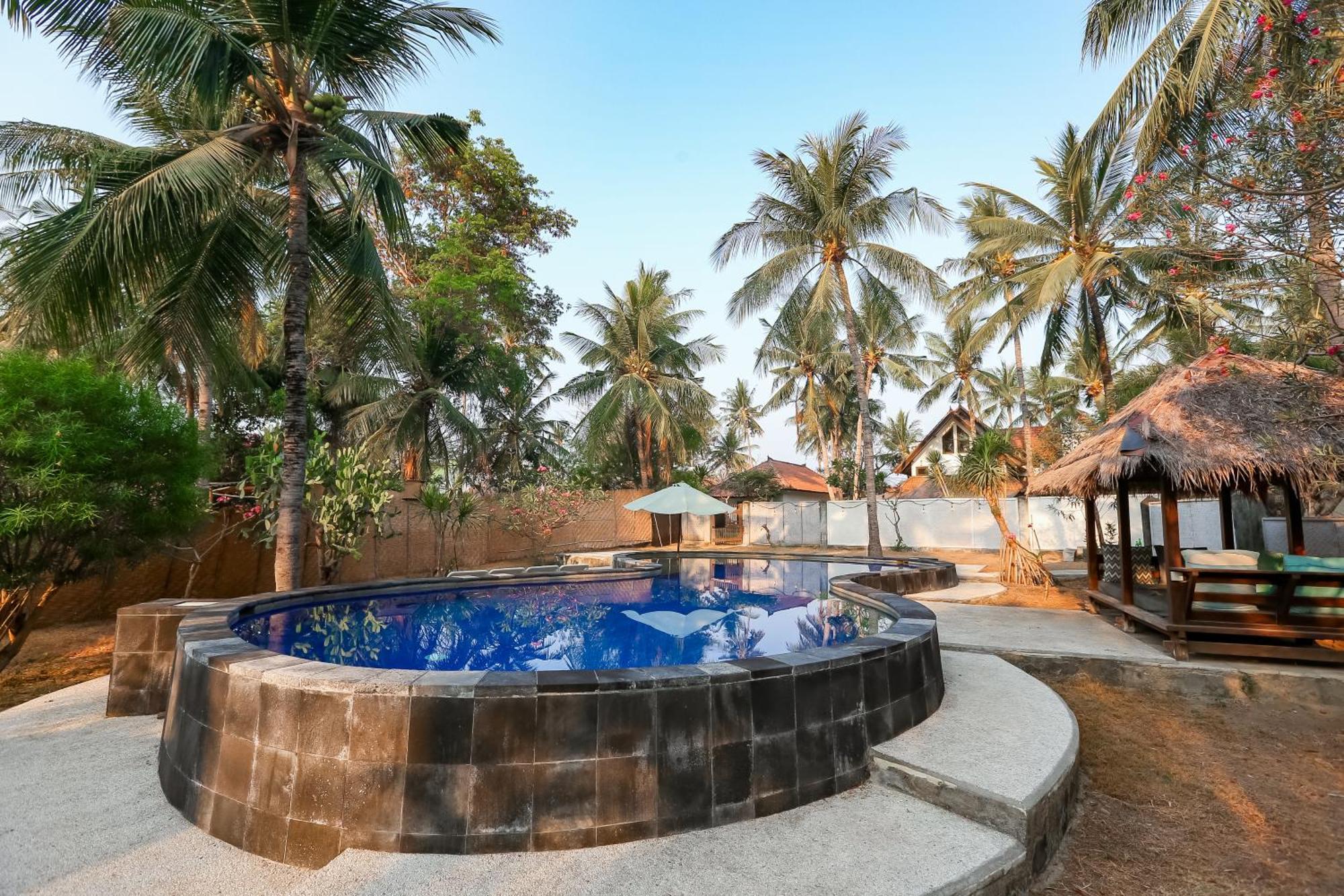 3 Bedroom Private House Gili Trawangan Exterior photo