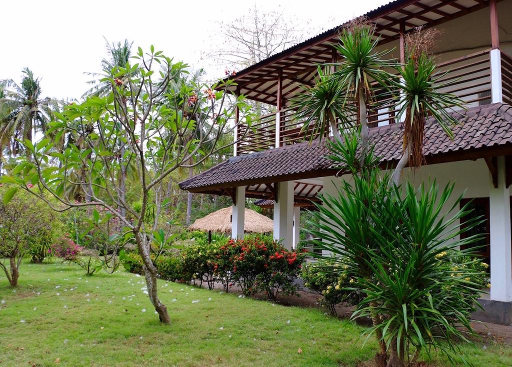 3 Bedroom Private House Gili Trawangan Exterior photo